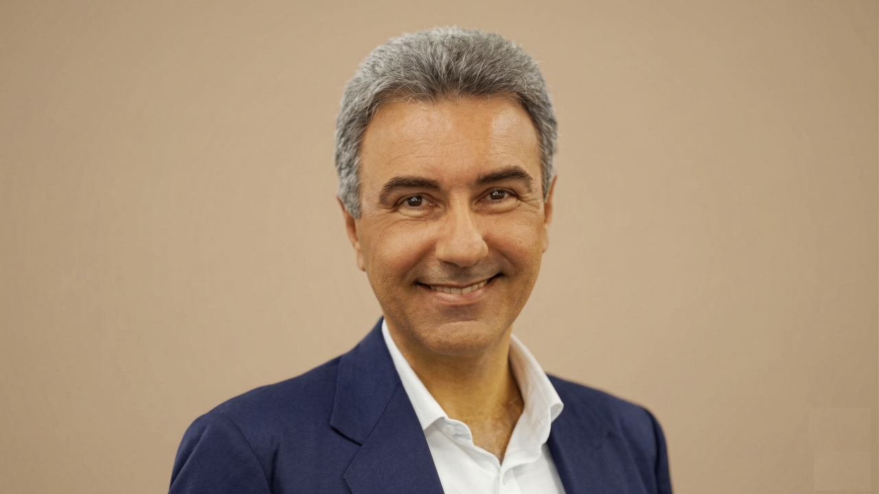 Sinal amarelo é para frear (por André Luiz Petraglia)