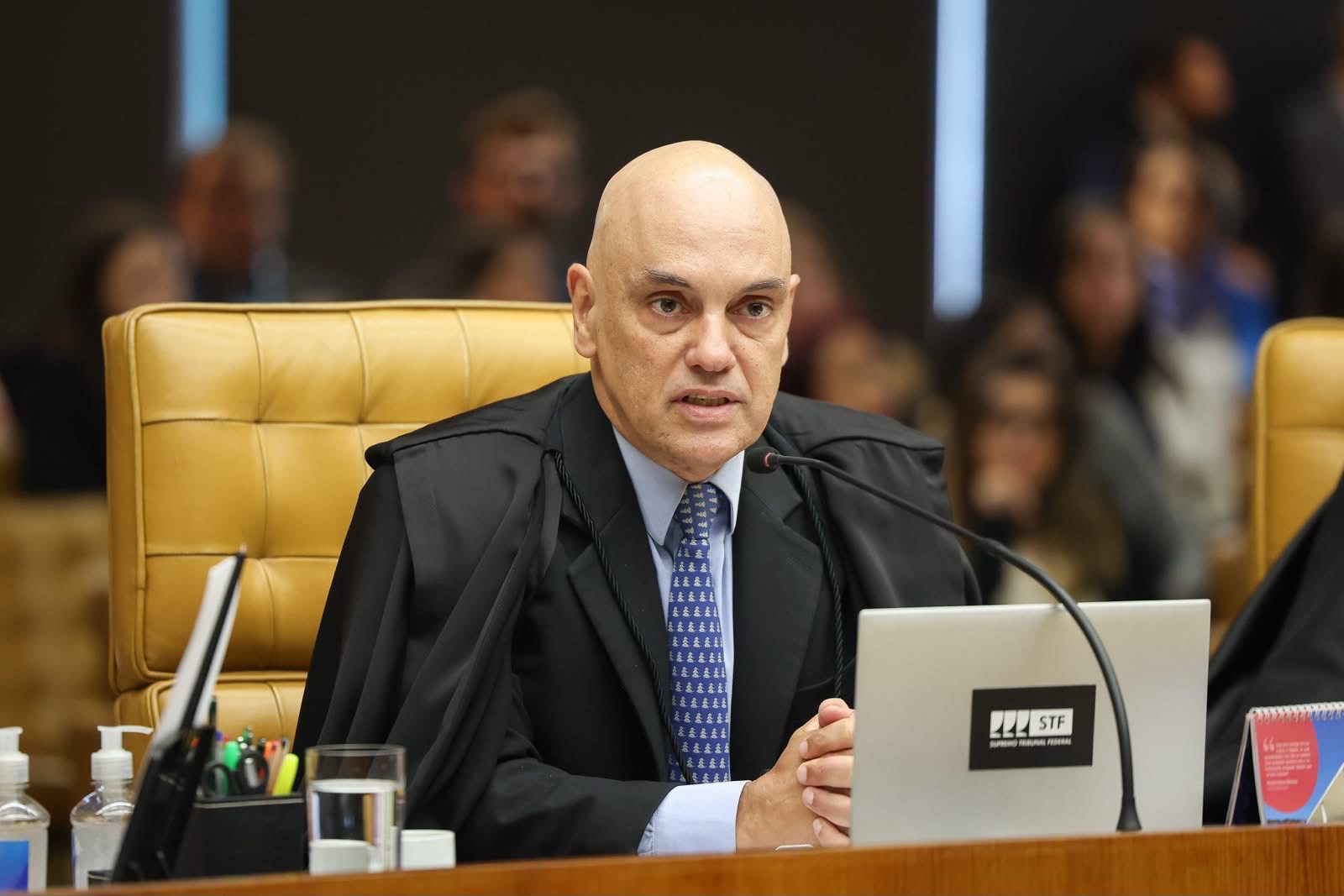 Justiça dos EUA autoriza notificação de Alexandre de Moraes por e-mail